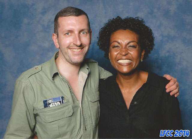 How tall is Adjoa Andoh?