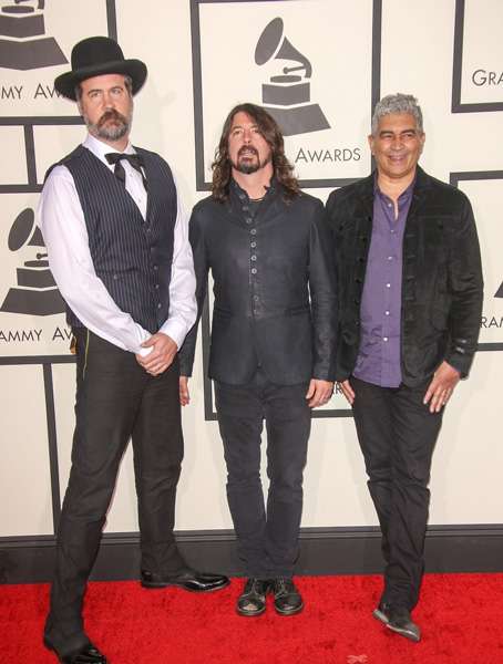How tall is Dave Grohl?