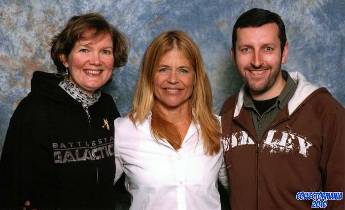 How tall is Linda Hamilton?