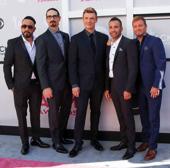 How tall is Nick Carter?