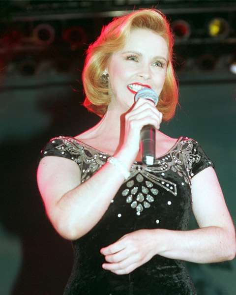 Sheena Easton